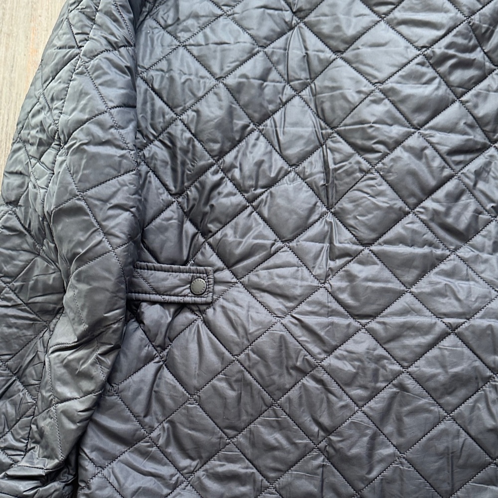 Barbour Quilted Black Jacket - Picture 6 of 10